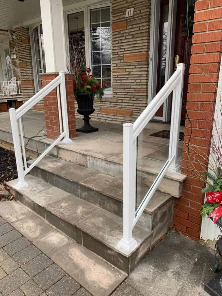 glass railings toronto